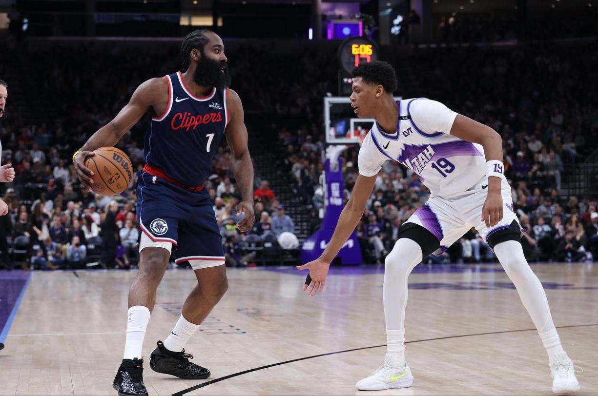 开云-北京首钢窗口期临场应变关键时刻洛杉矶快船备战欧篮联，今晚法兰克福状态回暖——西甲节点到来都惊呆了的简单介绍