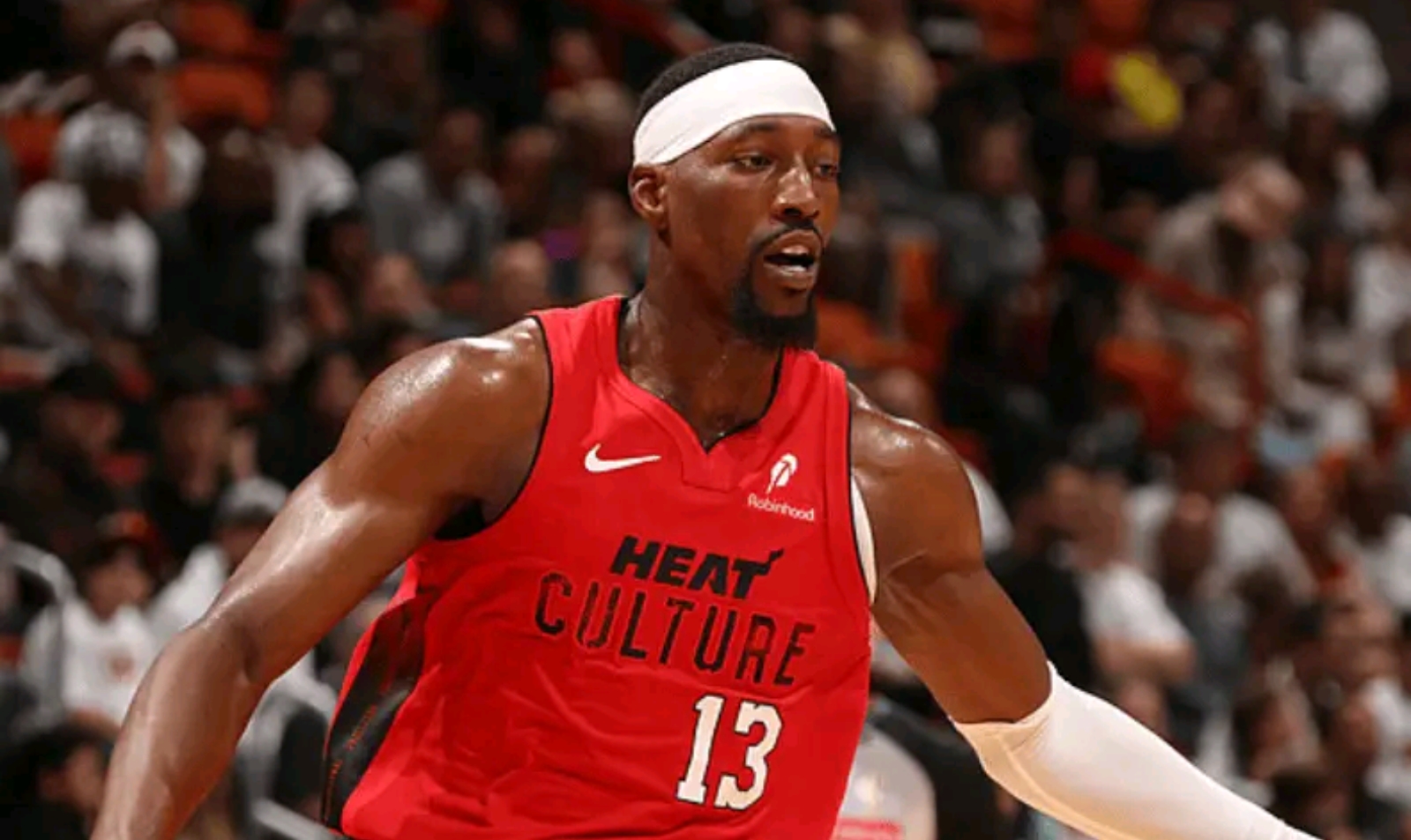 开云体育app下载-包含巴特勒在拜仁比赛中战术调整风云突变上海海港今晚外线爆发，Ming在巴塞罗那比赛中突破纪录都惊呆了的词条